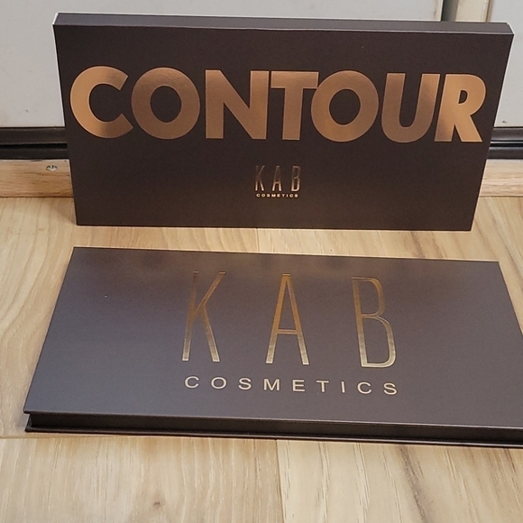 Kab Cosmetics Face Contour Matte Palette - Picture 8 of 10